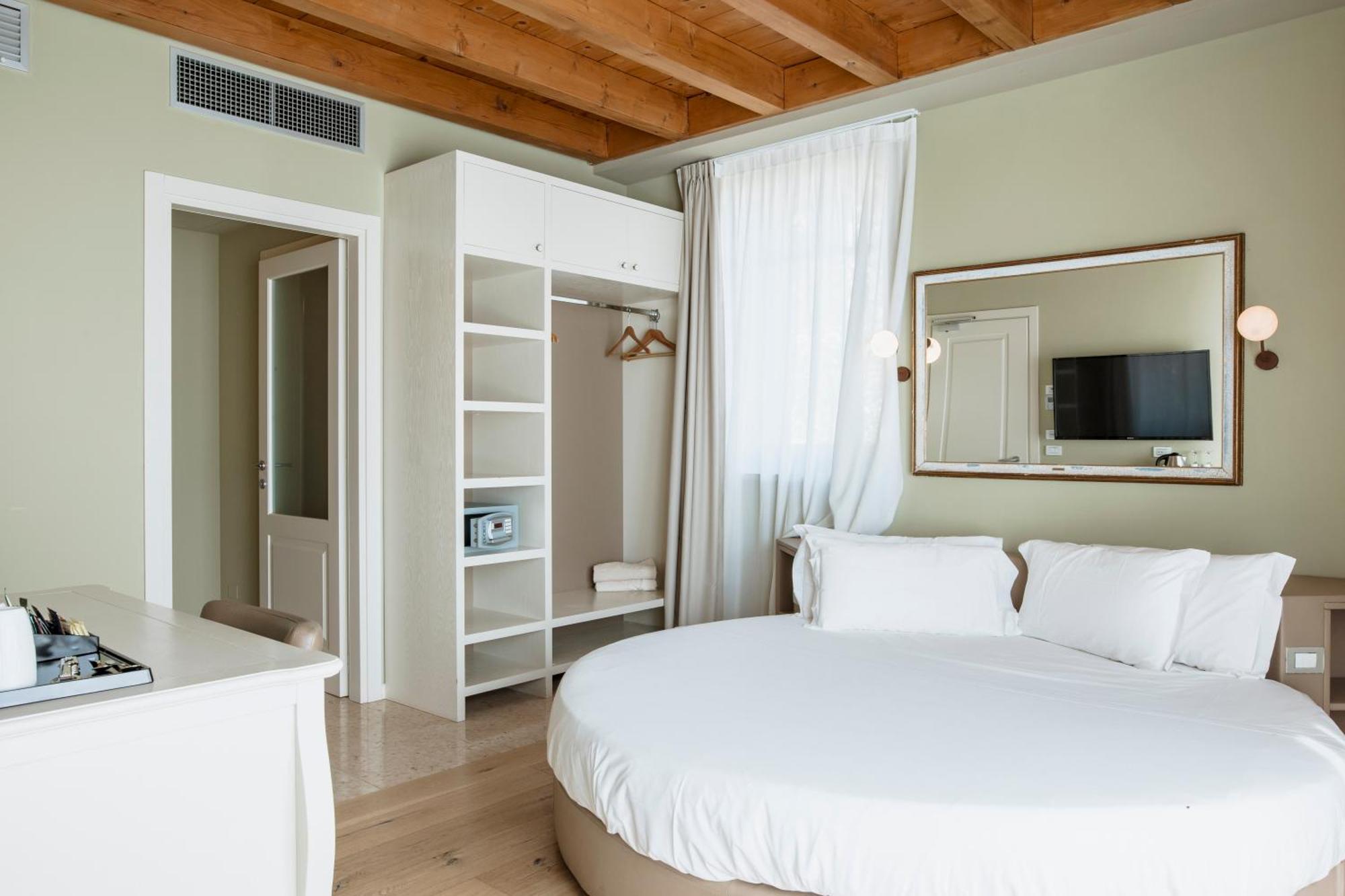Le Greghe Guest house Lazise